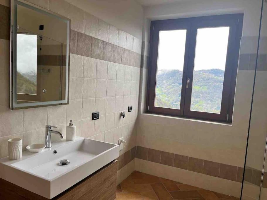 Casa Con Vista Appartement Costa di Serina Buitenkant foto