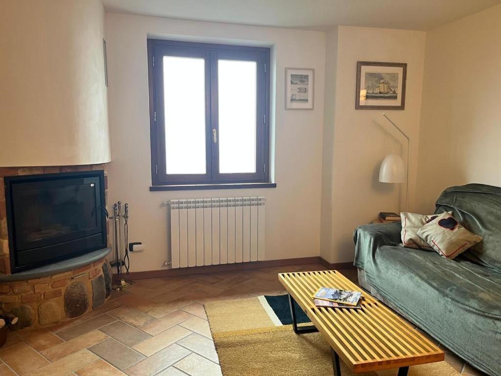 Casa Con Vista Appartement Costa di Serina Buitenkant foto